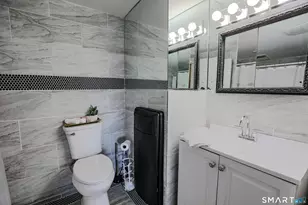 30 Woodland St, Hartford, CT 06105 - Photo 12