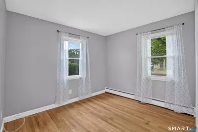 34 Columbia Road, Enfield, CT 06082 - Photo 18