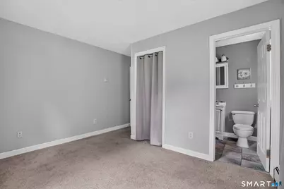 34 Columbia Road, Enfield, CT 06082 - Photo 10
