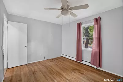 34 Columbia Road, Enfield, CT 06082 - Photo 12