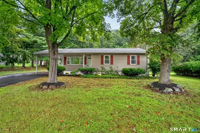 34 Columbia Road, Enfield, CT 06082 - Photo 2