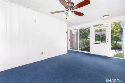 36 Lakeview Drive, West Hartford, CT 06117 - Photo 16