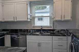 6 Hawkins Ave, Norwalk, CT 06855 - Photo 8
