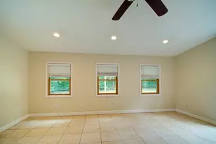 197 Maple Ave, North Haven, CT 06473 - Photo 32