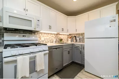 80 County Street #2L, Norwalk, CT 06851 - Photo 8