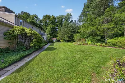 333 Mansfield Road, North Haven, CT 06473 - Photo 32