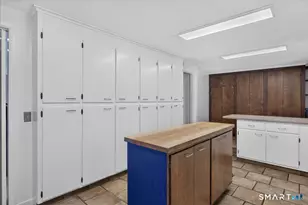 333 Mansfield Rd, North Haven, CT 06473 - Photo 10