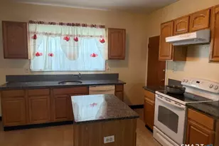 360 Atwood Ave, Waterbury, CT 06705 - Photo 4