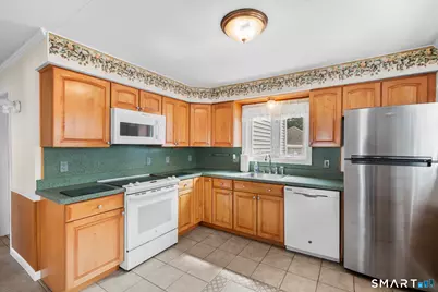 36 Surrey Lane, Southington, CT 06489 - Photo 4