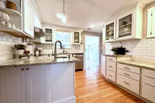 305 Prospect St, Wethersfield, CT 06109 - Photo 2