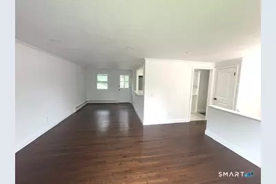 17 Forest Lane, Bloomfield, CT 06002 - Photo 2