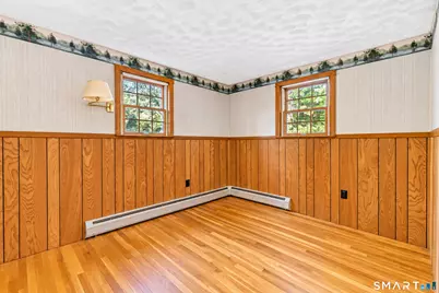27 Queen Street, Enfield, CT 06082 - Photo 20