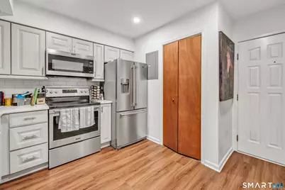 25 Grand Street #105, Norwalk, CT 06851 - Photo 2