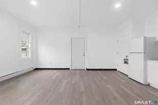 654 Park St, Hartford, CT 06106 - Photo 4