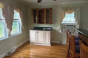 8 Anson St, Stratford, CT 06614 - Photo 2