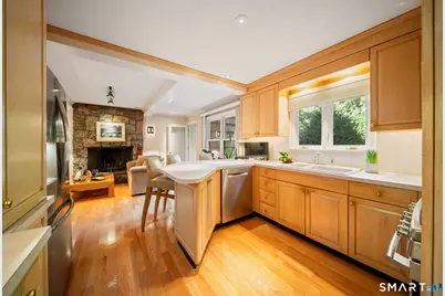 152 Head Of Meadow Road, Newtown, CT 06470 - Photo 10