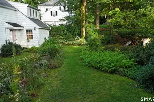 51 Millbrook Rd, North Haven, CT 06473 - Photo 6