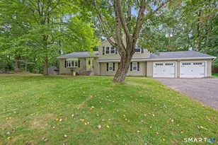 10 Wagon Wheel Dr, Prospect, CT 06712 - Photo 2