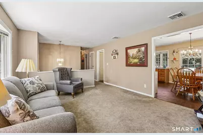 19 Greenacre Drive, Shelton, CT 06484 - Photo 4
