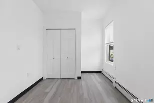 654 Park St, Hartford, CT 06106 - Photo 6