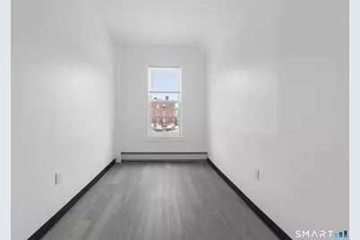 654 Park Street, Hartford, CT 06106 - Photo 2