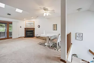 4 Winchester Court, Farmington, CT 06032 - Photo 2