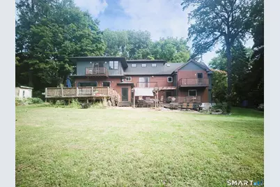 35 Huckleberry Drive South, Norwalk, CT 06850 - Photo 2