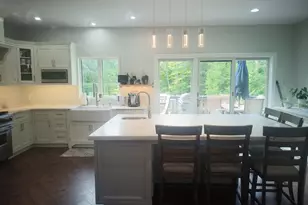 35 Huckleberry Dr S, Norwalk, CT 06850 - Photo 10