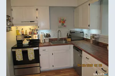 84 Kent Court #84, Meriden, CT 06450 - Photo 4