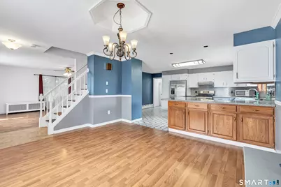 72 Bennett Avenue, Waterbury, CT 06708 - Photo 12