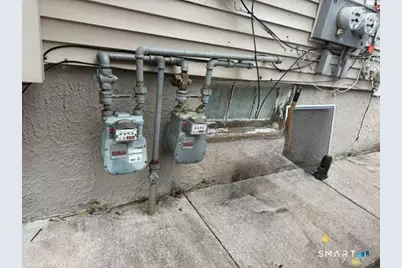49 Perth Street, Bridgeport, CT 06606 - Photo 10