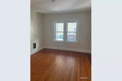 49 Perth Street, Bridgeport, CT 06606 - Photo 4
