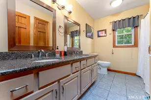 16 Benham Hill Pl, Hamden, CT 06514 - Photo 32