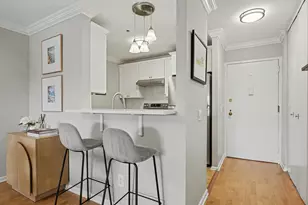 970 Hope St, Stamford, CT 06907 - Photo 8