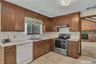 77 Bridle Path Dr, Somers, CT 06071 - Photo 4