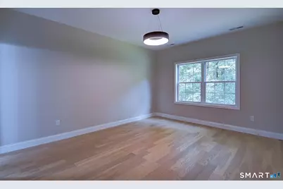 201 Medford Street, Bristol, CT 06010 - Photo 12