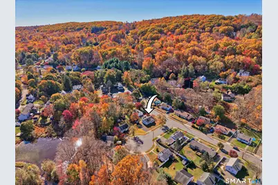 102 Brookside Avenue, Naugatuck, CT 06770 - Photo 8