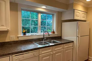 62 Allison Way, East Haven, CT 06512 - Photo 10
