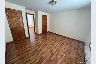 145 Hoadley (2nd Floor) Street, Naugatuck, CT 06770 - Photo 8