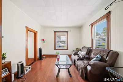 12 Hull Street, Ansonia, CT 06401 - Photo 6