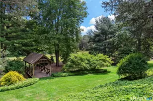 173 Highwoods Dr, Guilford, CT 06437 - Photo 38