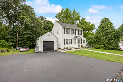 106 Country Club Road, Middlebury, CT 06762 - Photo 2