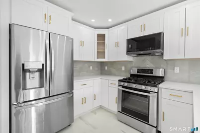23 Birch Lane #H, East Haven, CT 06513 - Photo 4