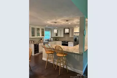 549 West Woods Road, Hamden, CT 06518 - Photo 8