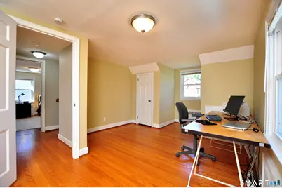 19 Fennbrook Road, West Hartford, CT 06119 - Photo 22