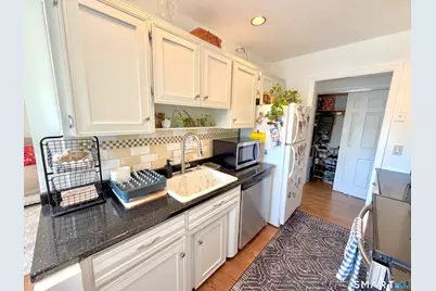 180 Glenbrook Road #15, Stamford, CT 06902 - Photo 6