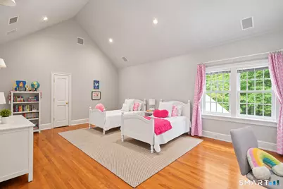 23 Daffodil Lane, Greenwich, CT 06807 - Photo 26