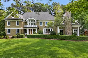 23 Daffodil Ln, Greenwich, CT 06807 - Photo 1