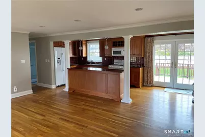 227 Partridge Lane, Fairfield, CT 06824 - Photo 4