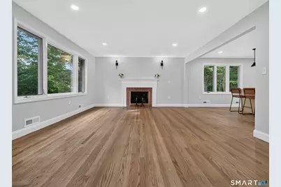 136 Minnechaug Drive, Glastonbury, CT 06033 - Photo 2
